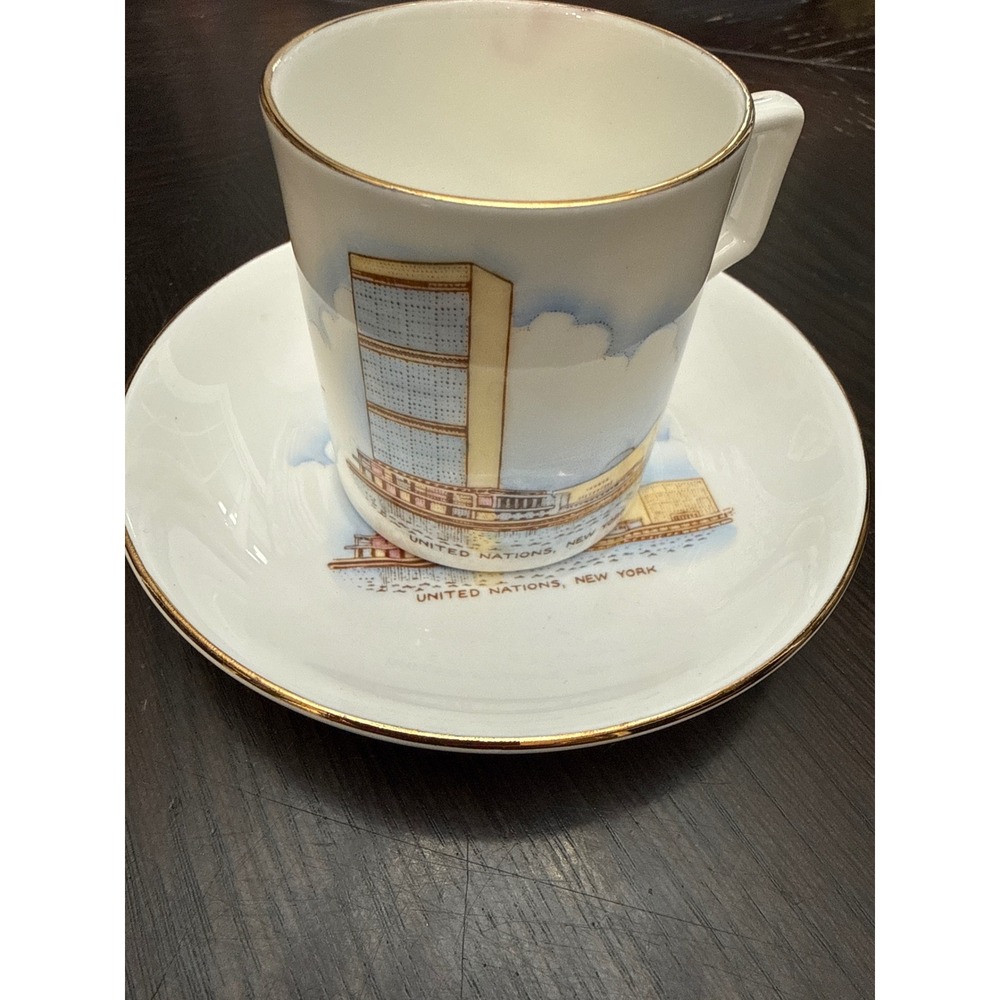 Vintage Kent Bone‎ China United Nations New York Souvenir Cup and Saucer Set